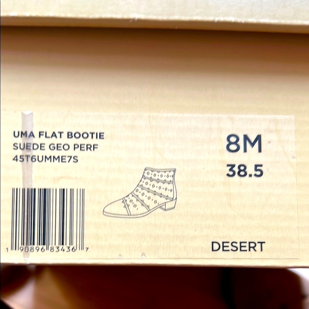 Michael Kors suede booties - Picture 8 of 8